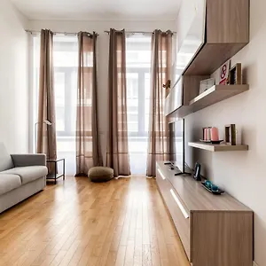 Duomo - Diaz Apartment Milan